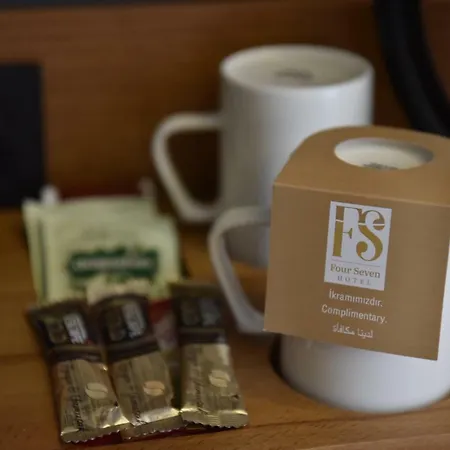 Four Seven فندق 4*