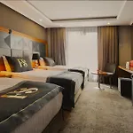 Four Seven Hotel 4*