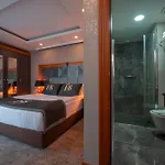 Four Seven Hotel