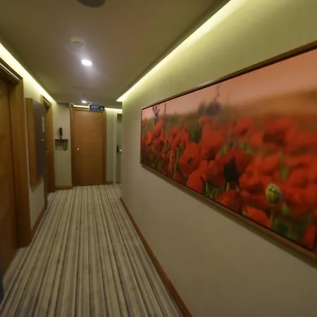 Four Seven Szálloda