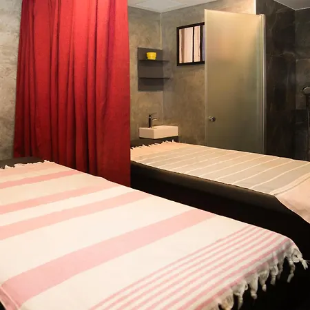 Four Seven Hotel